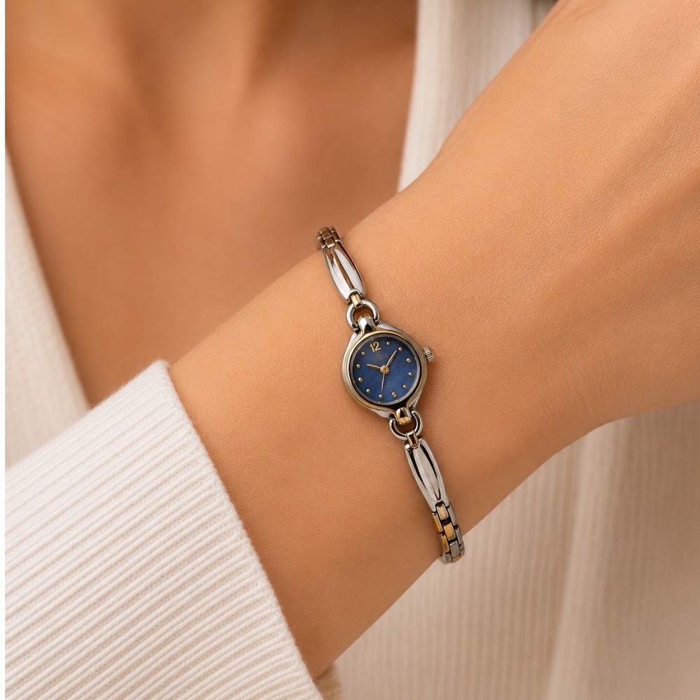 Vintage Relic By Fossil Women's Bracelet Watch Blue Dial Two Tone New Battery